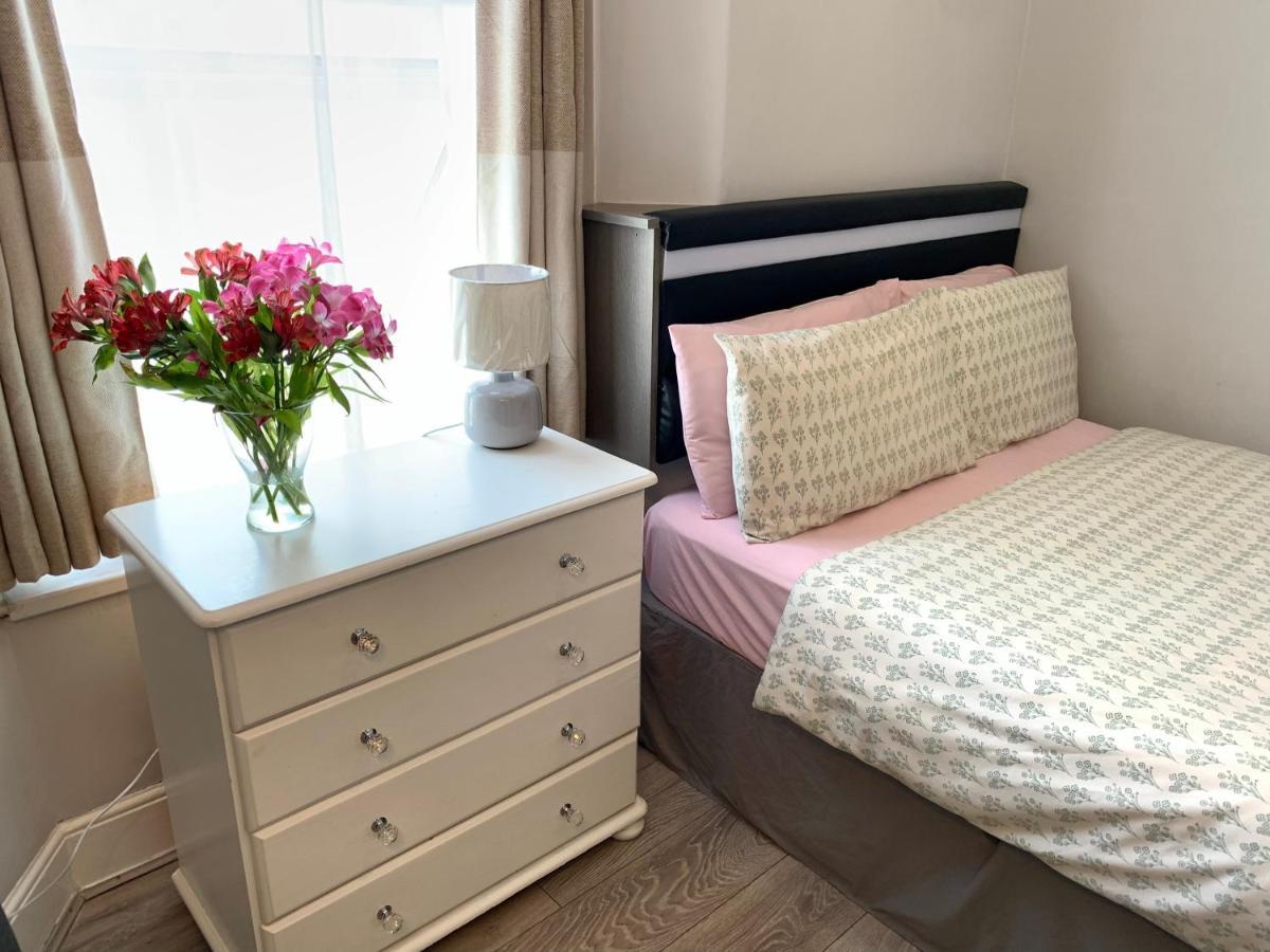 4Alma St Apartment Plymouth Luaran gambar